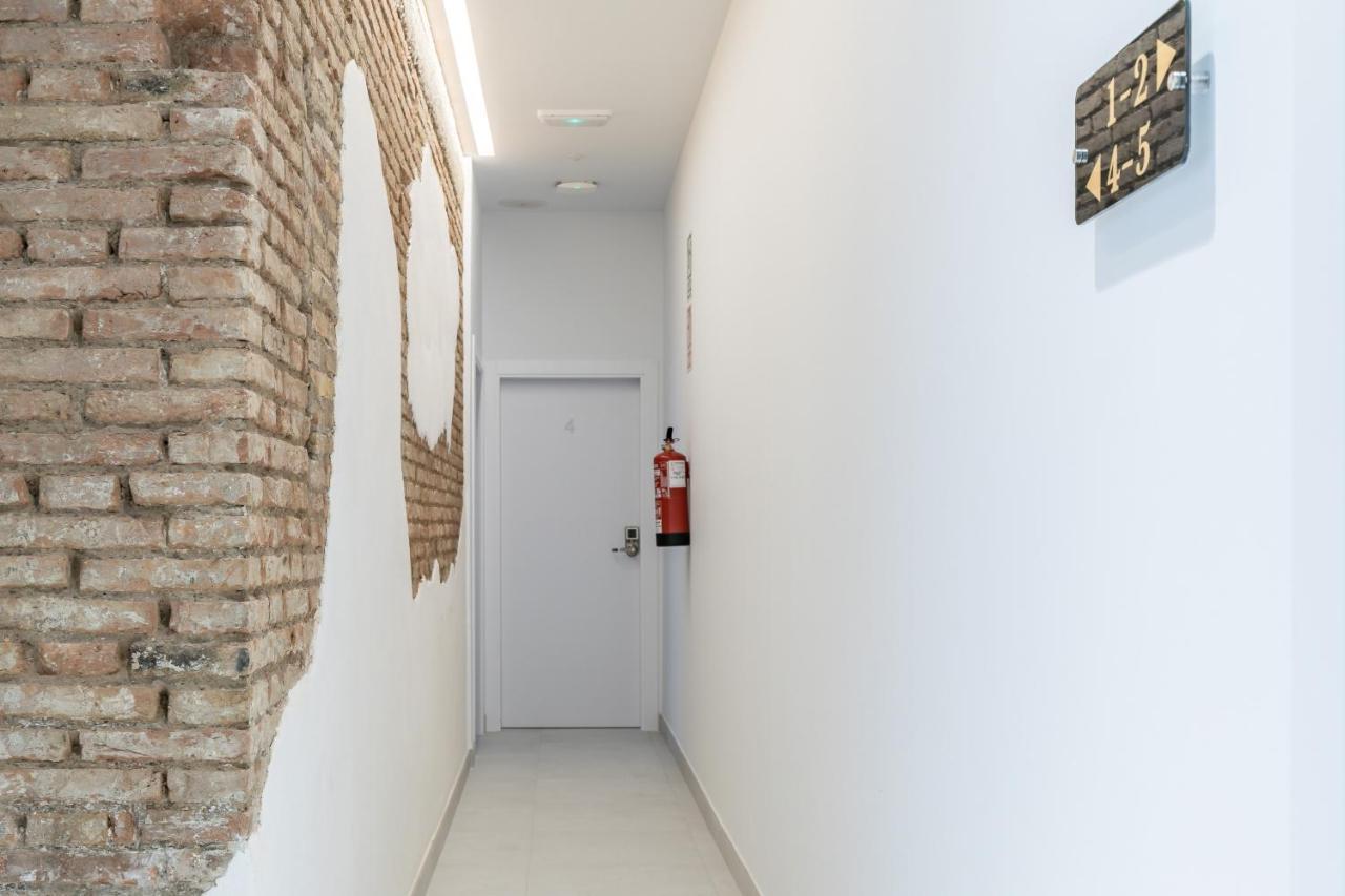 Comfortable Room Close To City Centre Валенсия Экстерьер фото